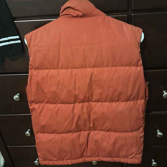 Vest - Picture 2 of 3